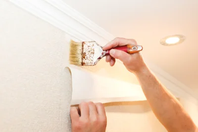 Pose de papier peint à la Broque — revêtements muraux et toiles de verre